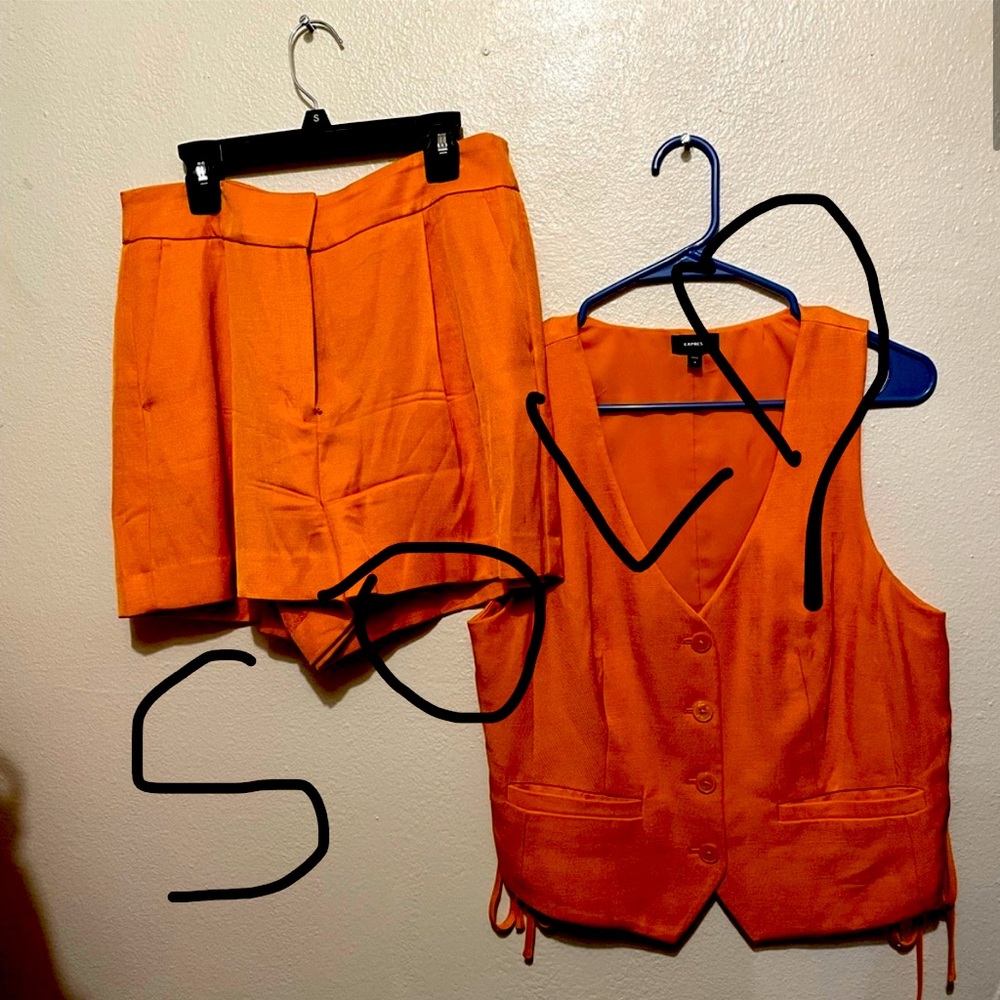 Outfit has sold.